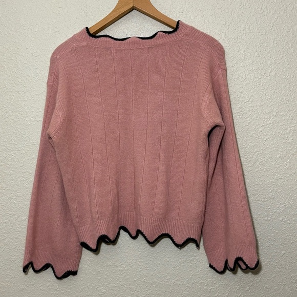 Code x Mode scalloped hem sleeve Angora blend Pink and Black Sweater. Women’s M - Picture 6 of 7
